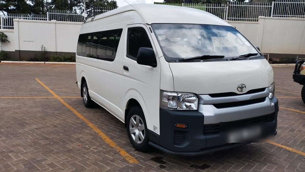 Toyota HiAce Tourist Van, Transfer Spec