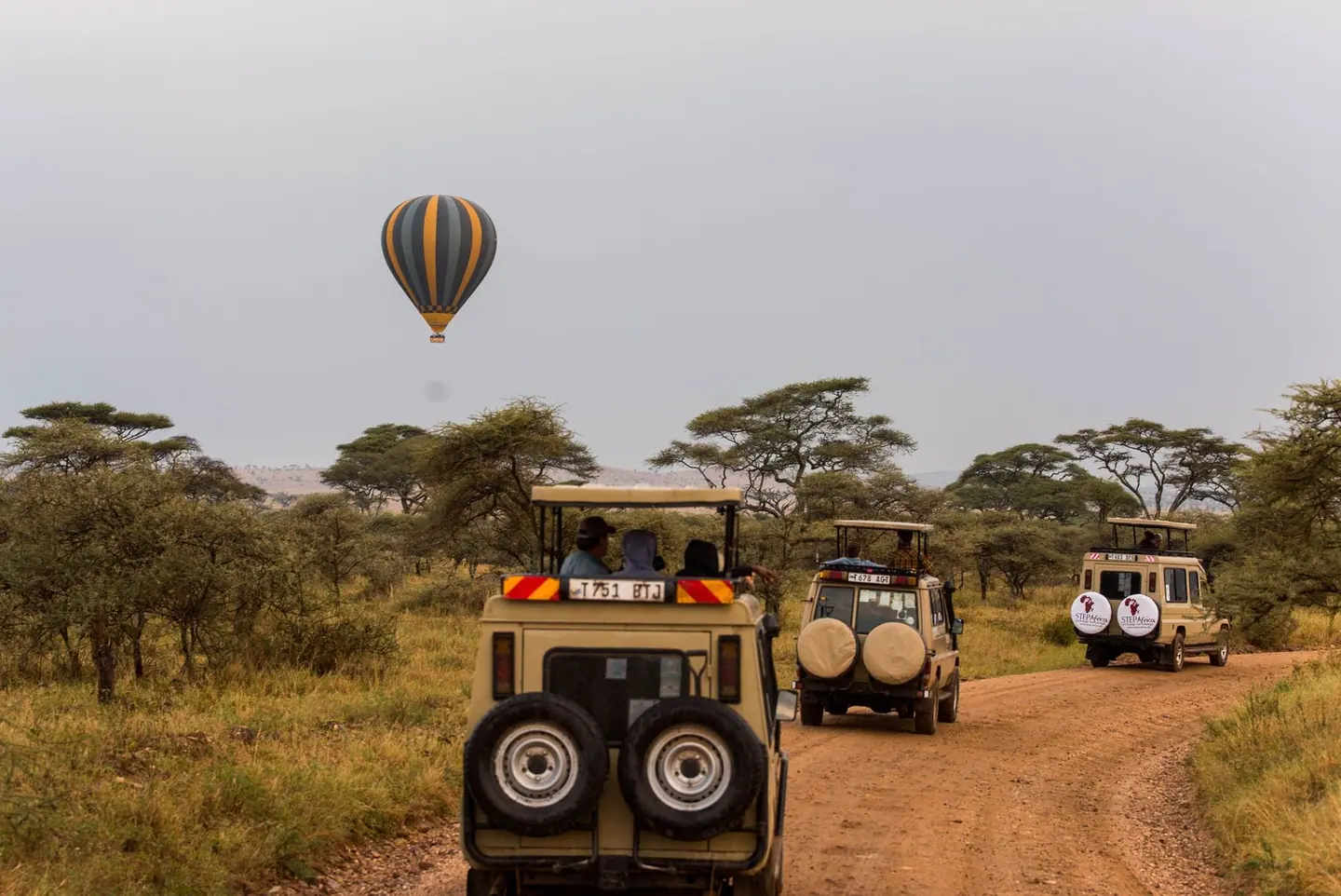 Maasai Mara balloon, sunrise balloon flight, Maasai Mara, 12-Day Kenya, Tanzania & Zanzibar Grand Journey